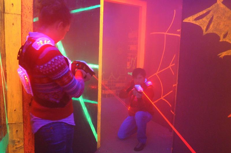 laserGames05 2